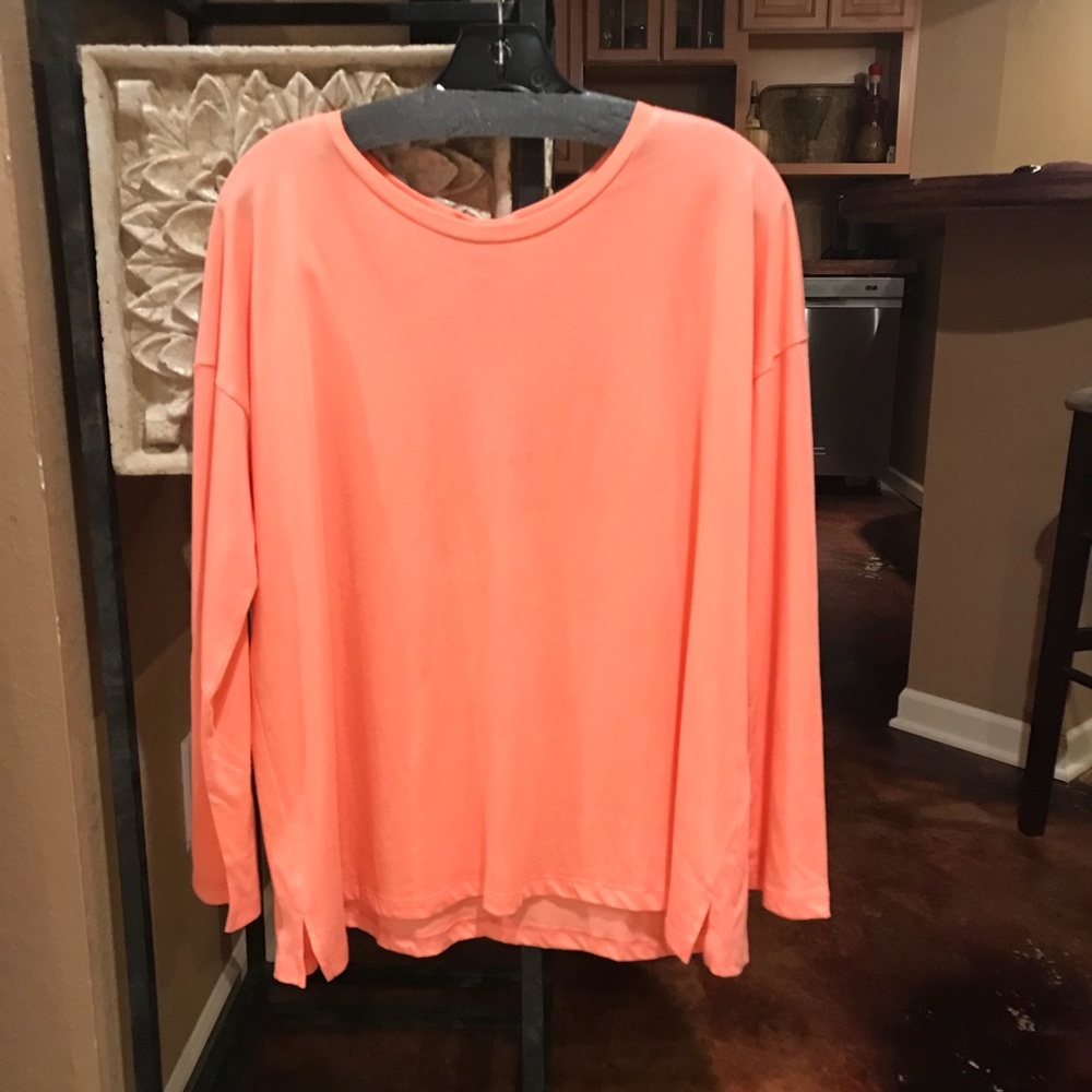 NWT Comfy USA Tunic XL